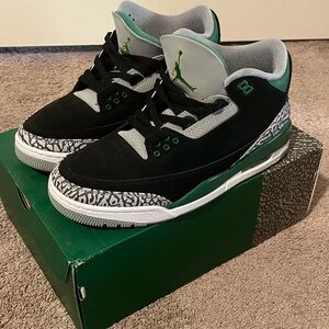 Pine Green Jordan 3